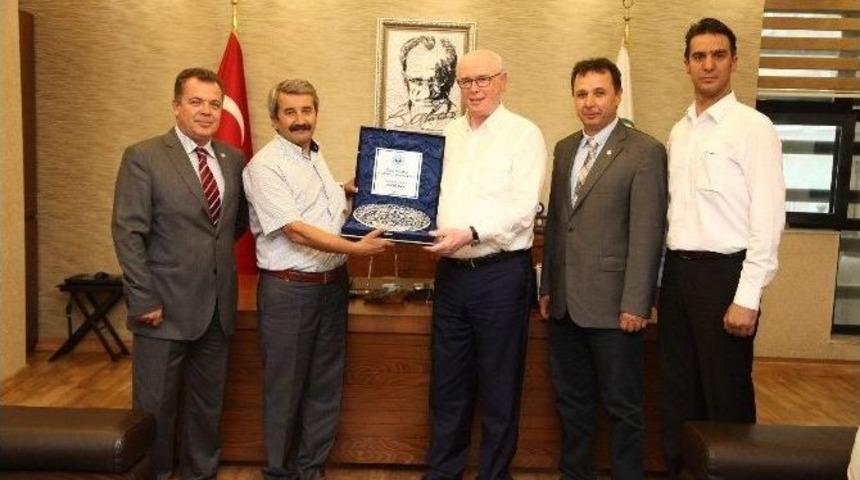 T&uuml;m &Uuml;ni-sen&rsquo;den Başkan Kurt&rsquo;a Ziyaret