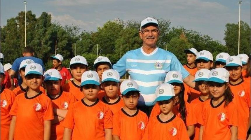 İncirliova Belediyesi Yaz Spor Okulu A&ccedil;ıldı