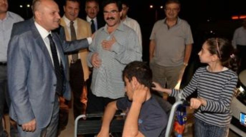 Vali &Ccedil;akacak M&uuml;siad&rsquo;ın İftarına Katıldı