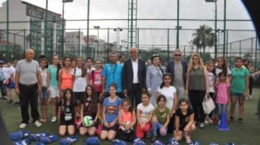 İskenderun&rsquo;da Yaz Spor Okulları A&ccedil;ıldı