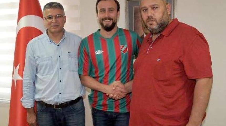 Karşıyaka &Ccedil;ağlar'la 2 Yıllık S&ouml;zleşme Imzaladı