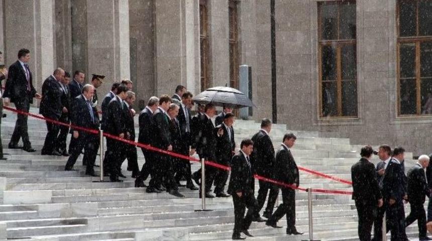 Cumhurbaşkanı Erdoğan Tbmm&rsquo;den Ayrıldı