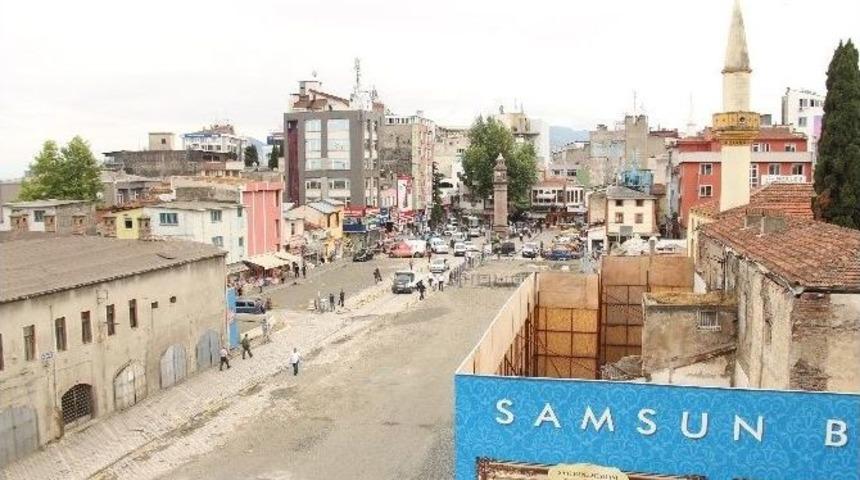 Saathane&rsquo;de Restorasyon Projeleri Bitmek &Uuml;zere