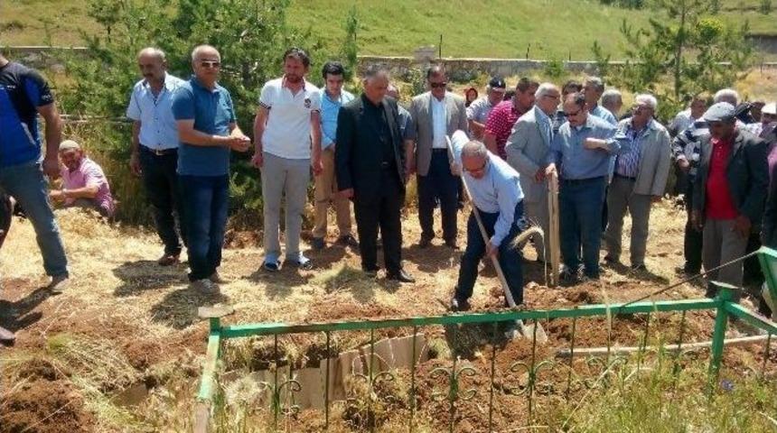 Gazeteci-yazar Abd&uuml;lkadir Selvi&rsquo;nin Acı G&uuml;n&uuml;