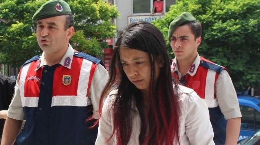 Zorla Senet İmzalattılar, Jandarmadan Ka&ccedil;amadılar