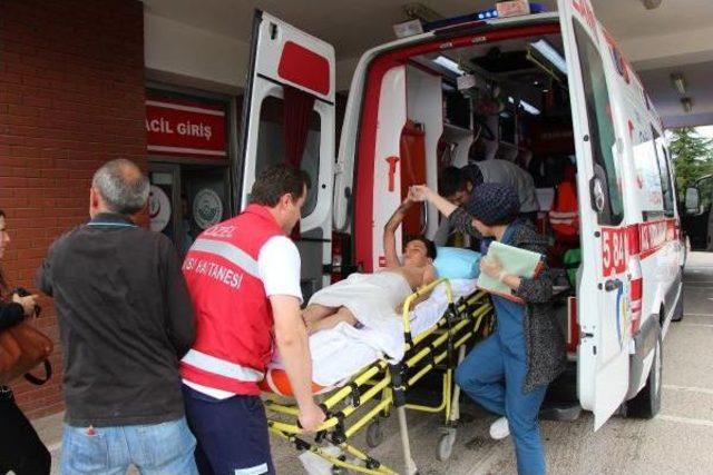 İnşaatta Oynarken Elektrik Akımına Kapıldı 1