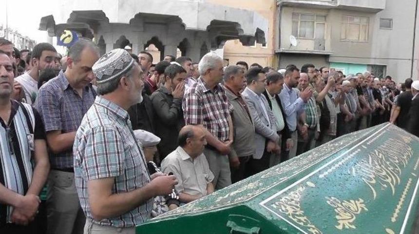 Kulu&rsquo;daki Kazada &Ouml;len İki Kişi Toprağa Verildi