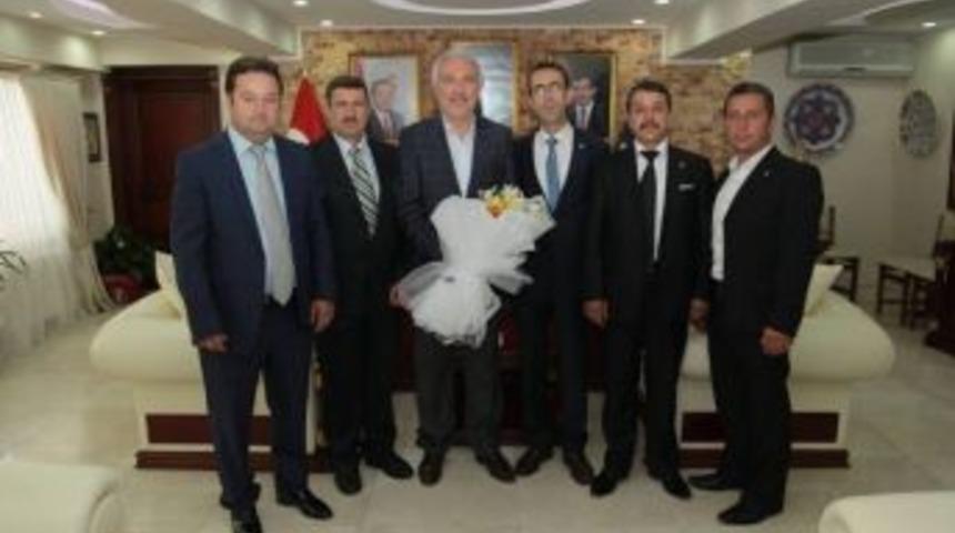 Muhtarlardan Başkan&rsquo;a Ziyaret