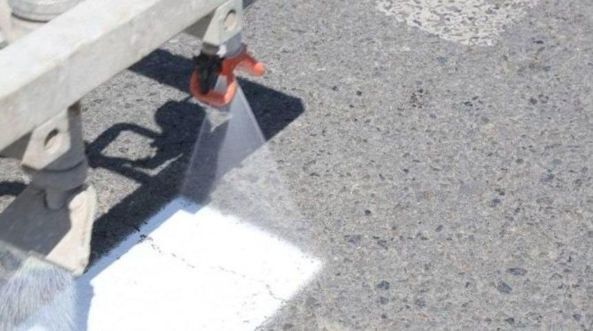 G&uuml;venli Ve Seri Ulaşımın Ayırt Edici Yol &Ccedil;izgileri Melikgazi Belediyesi Tarafından Yapılıyor