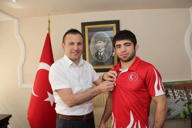 Kaymakam Zengin Şampiyonu G&ouml;r&rsquo;d&uuml;... 1