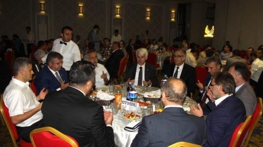 Mobilyanın Yıldızlarına &Ouml;d&uuml;l