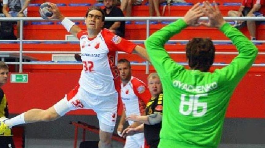 Nil&uuml;fer Belediyespor Jozef Holpert'i Kadrosuna Kattı