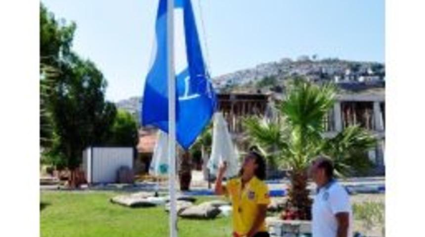 Fo&ccedil;a&rsquo;da 9 Plaj Mavi Bayraklarına Kavuştu