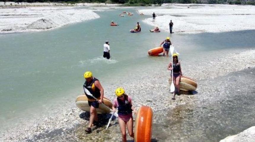 Saklıkent'te Rafting Heyecanı