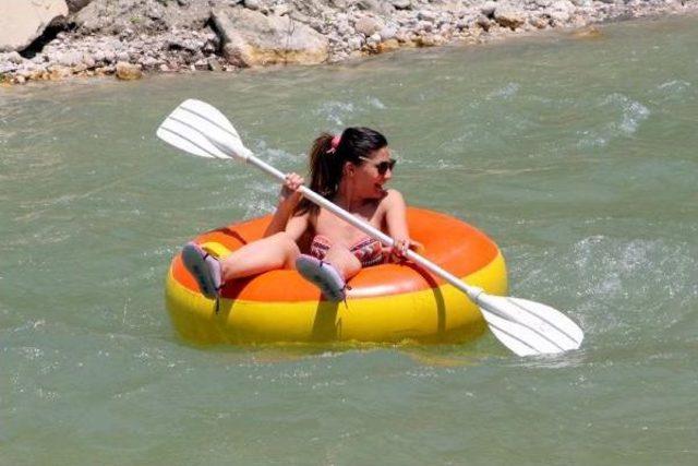 Saklıkent'te Rafting Heyecanı