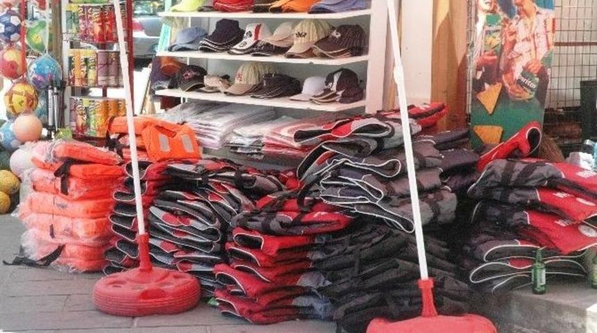 Marketlerden Can Yeleği Alıyorlar