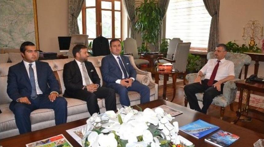 Egifed Vali Bektaş&rsquo;a Nezaket Ziyaretinde Bulundu