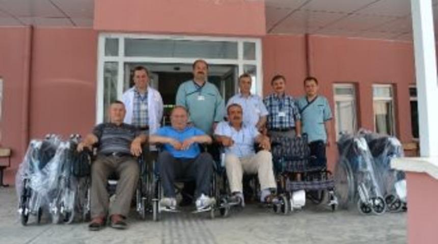 Emekli Astsubaydan Hastaneye 10 Tekerlekli Sandalye