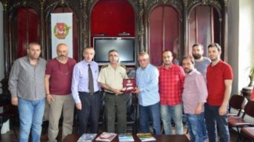 Trabzon İl Jandarma Alay Komutanı Aras Basınla Vedalaştı