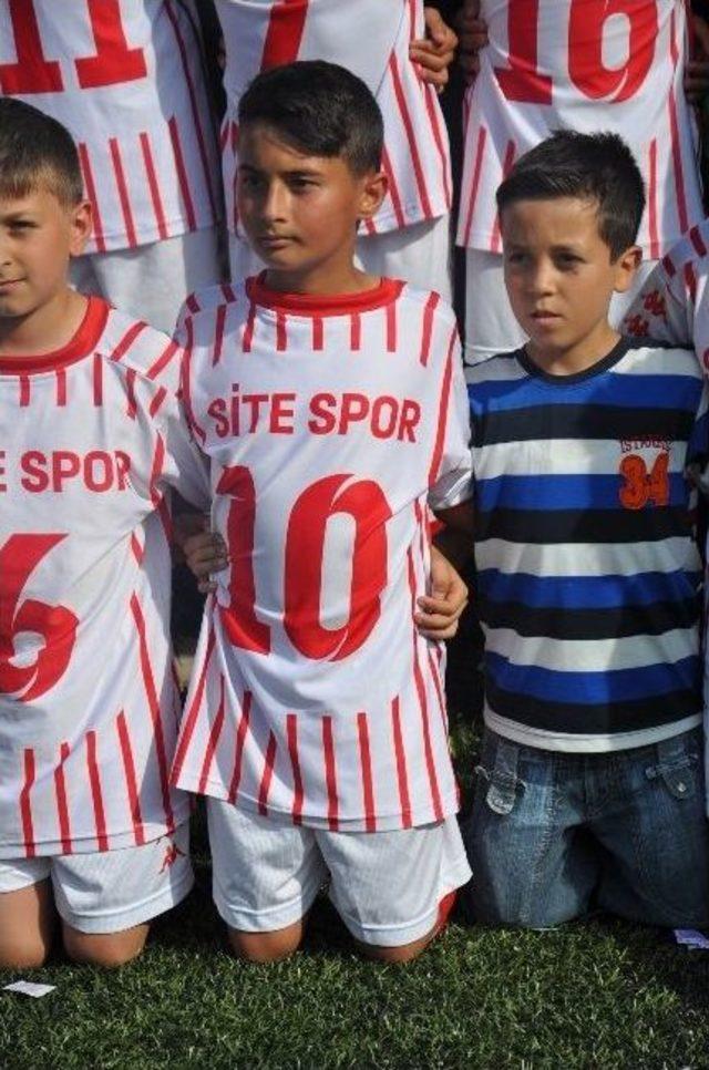 Sitespor U-12 Namağlup Şampiyon 2