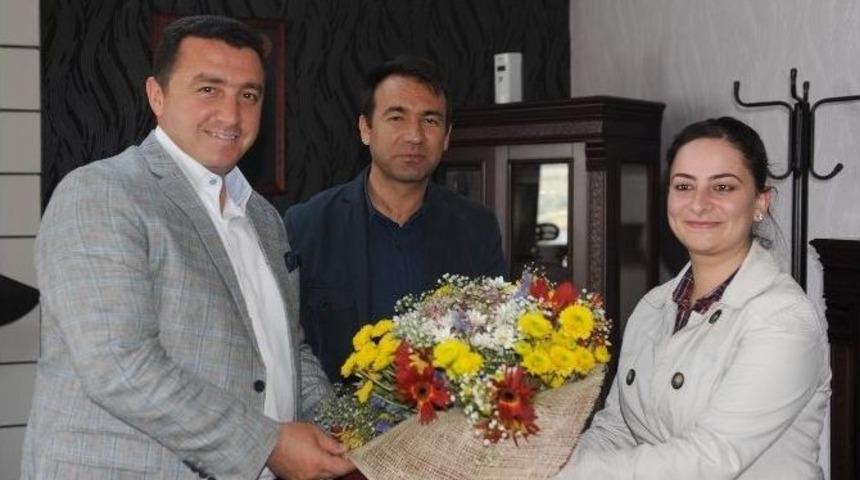 Boz&uuml;y&uuml;k İmkb Anadolu Lisesi&rsquo;nden Belediye Başkanı Bakıcı&rsquo;ya Ziyaret