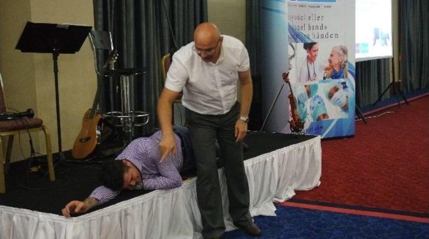 Salı Grubu &Uuml;yelerine İlk Yardım Eğitimi