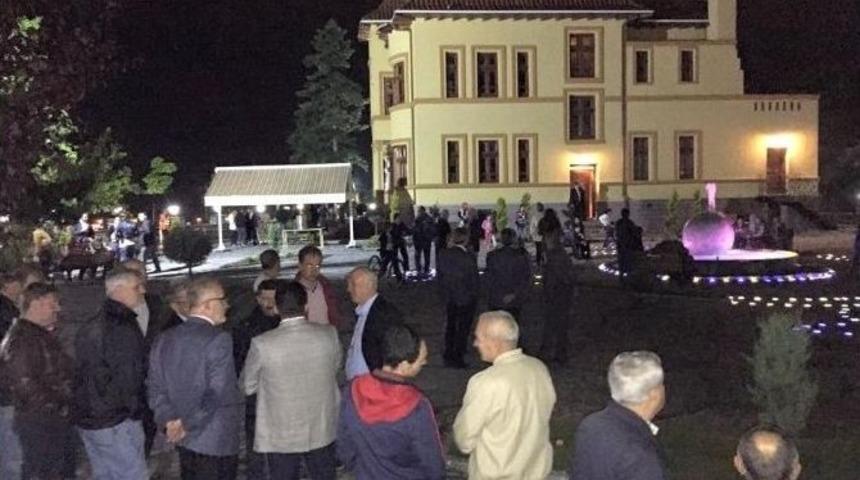 Albay İbrahim &Ccedil;olak K&ouml;şk&uuml;&rsquo;nde Ramazana &Ouml;zel &Uuml;cretsiz &Ccedil;ay Ve Kahve Servisi