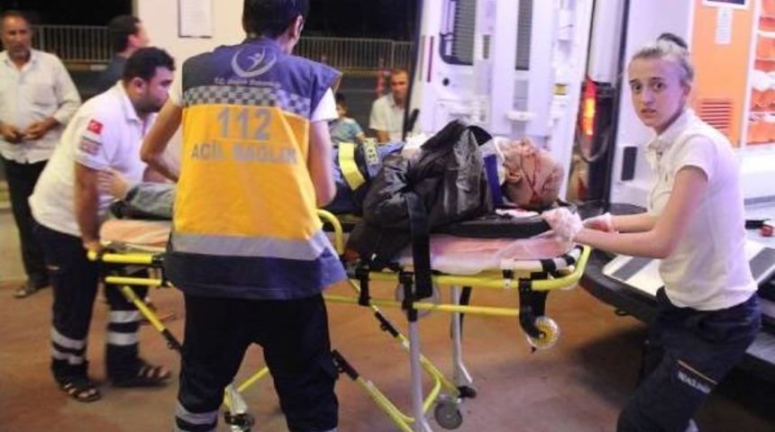 Otomobilin &Ccedil;arptığı Yaya Yaralandı