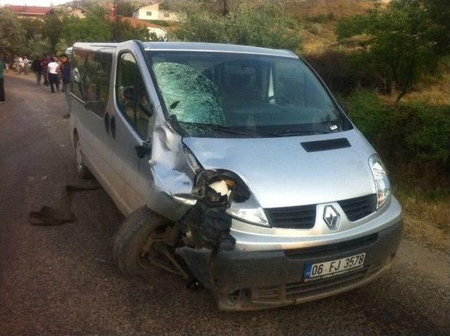 Hekimhan’da Trafik Kazası: 2 Ölü