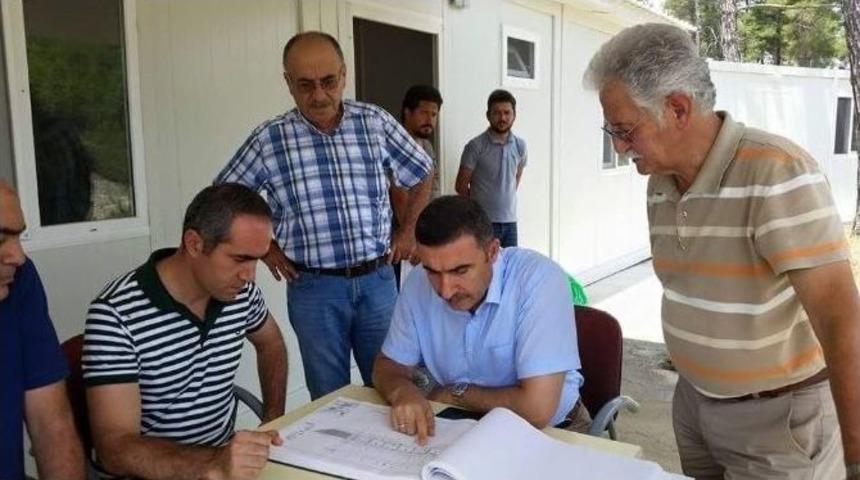 Dsi 13. B&ouml;lge M&uuml;d&uuml;r&uuml; &Ouml;zg&uuml;r, Kırkge&ccedil;it Ve Topsurlar G&ouml;let İnşaatlarını İnceledi