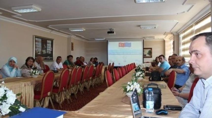 Aydın&rsquo;da &Ccedil;ağrı Merkezi Operat&ouml;rl&uuml;ğ&uuml; Semineri Yapıldı