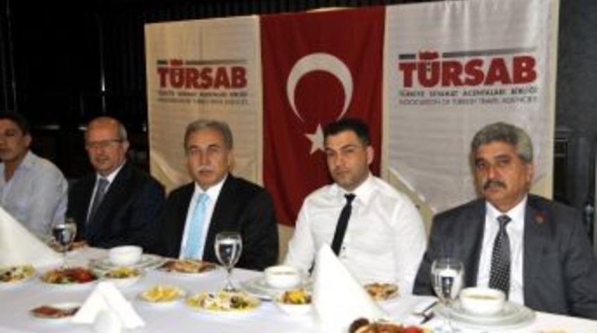 T&uuml;rsab Byk Başkanı Şirin&rsquo;den Vali B&uuml;y&uuml;k Ve Turizmcilere İftar Yemeği
