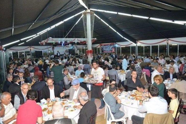 İl Protokolü Bilecik Belediyesi İftarında Bir Araya Geldi G2