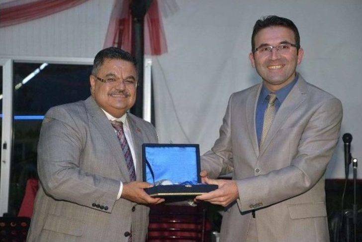 İl Protokolü Bilecik Belediyesi İftarında Bir Araya Geldi G5