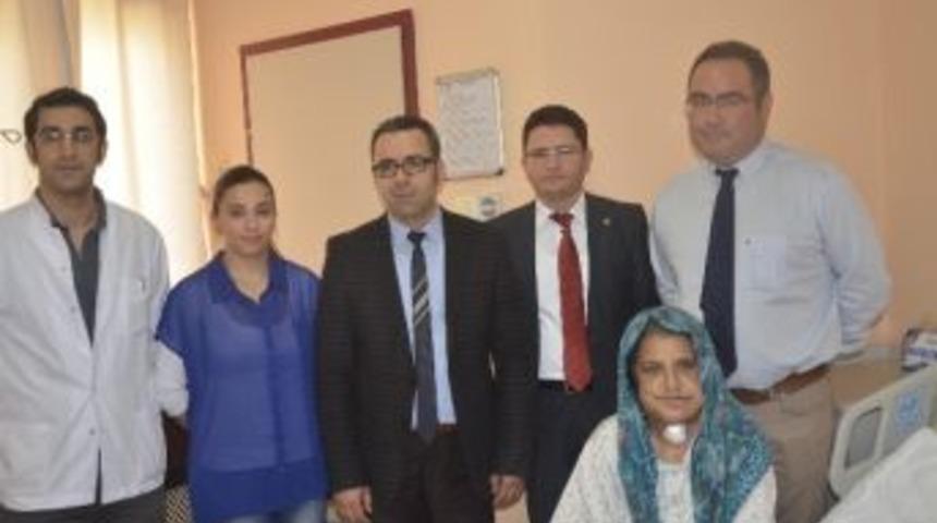 &Ccedil;enesi Ve Cildi Bacağından Alınan Dokularla Onarıldı