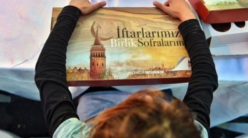 Sokak İftarları Binleri Buluşturuyor