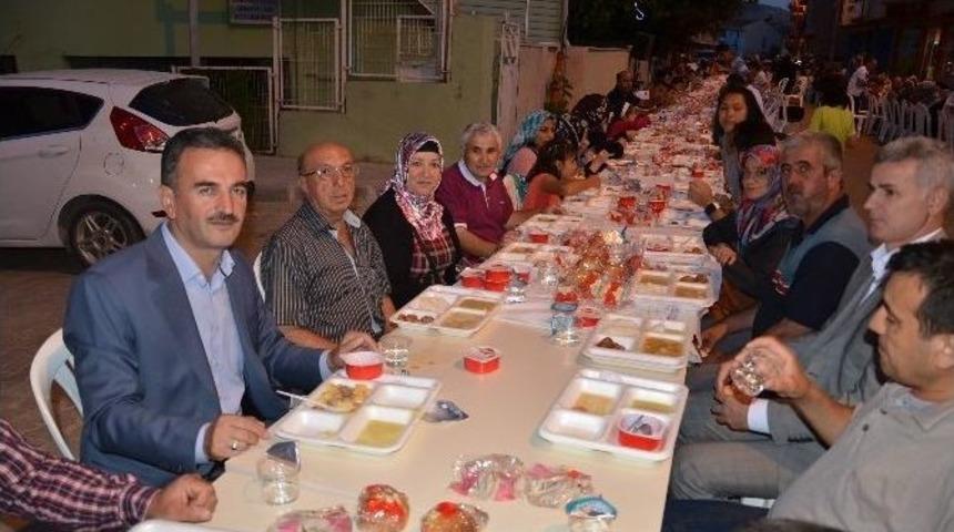 Gemlik Belediyesi&rsquo;nin İlk İftarı Osmaniye Mahallesinde