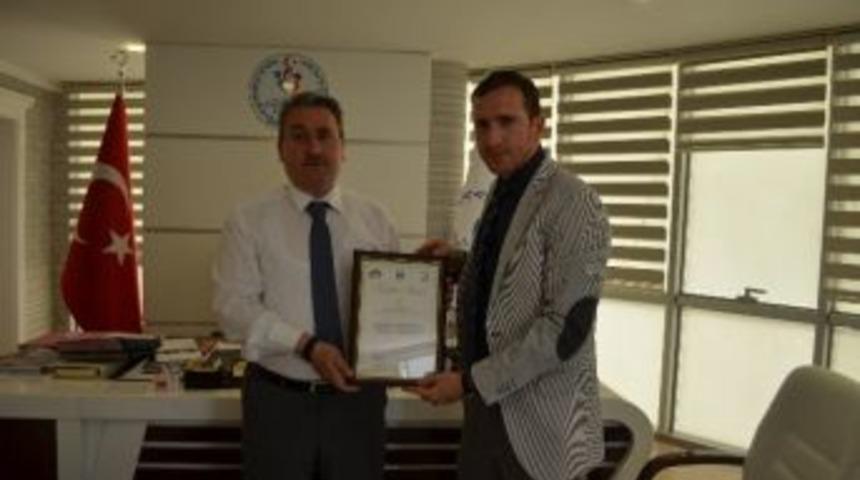 Taşkesenligil&rsquo;e Yarı Maraton Teşekk&uuml;r&uuml;