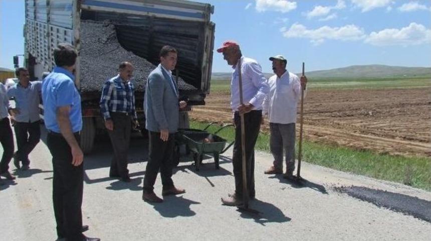 K&ouml;y Yollarını Yerinde İnceledi