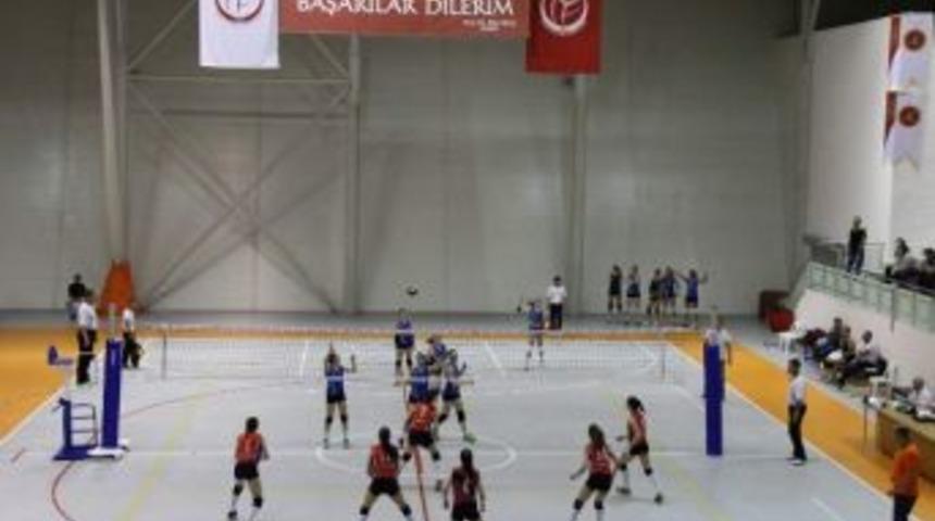 Yıldız Kızlar Alt Yapı T&uuml;rkiye Voleybol Şampiyonası Nevşehir&rsquo;dde Ger&ccedil;ekleştiriliyor