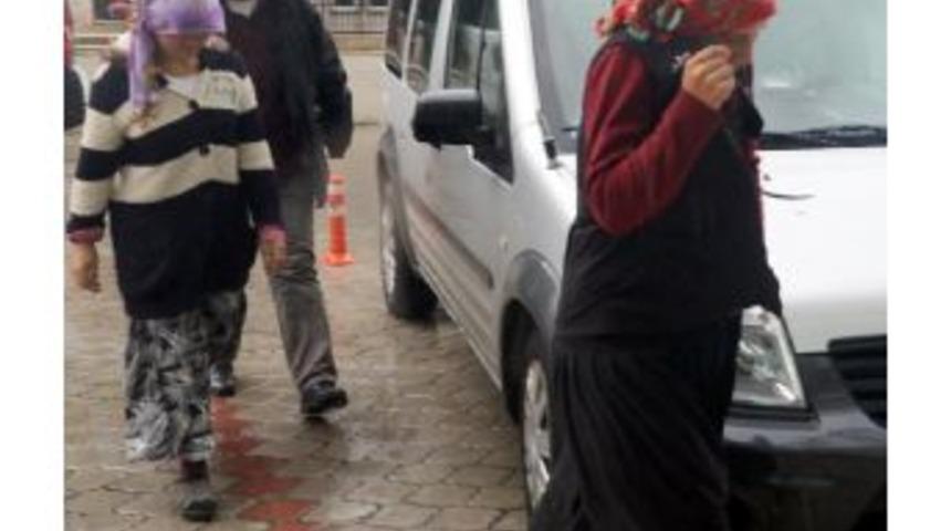 Hırsızlık Ş&uuml;phelisi Kız Kardeşler Adli Kontrolle Serbest Kaldı