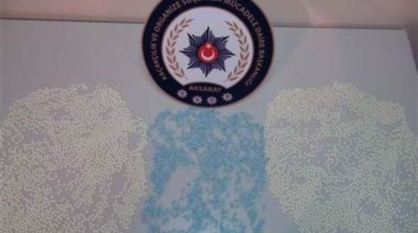 Aksaray&rsquo;da 5 Bin Adet Uyuşturucu Hap Ele Ge&ccedil;irildi
