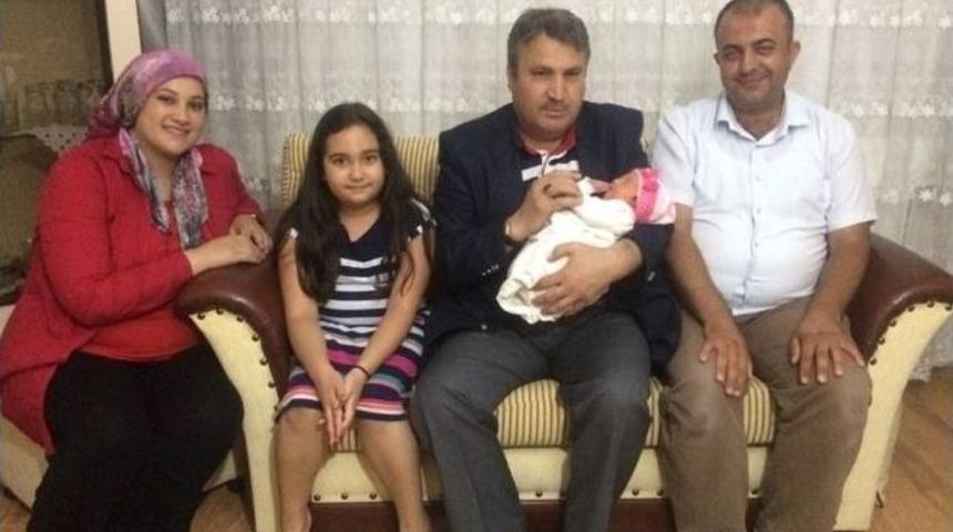 Başkan &Ccedil;er&ccedil;i İsim Babası Oldu