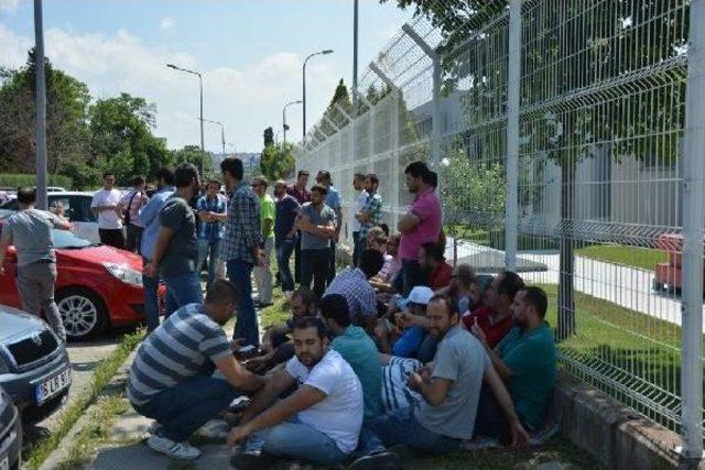 Tofaş'ın Ardından Mako'da Da 80 Işçi Çıkarıldı (2)