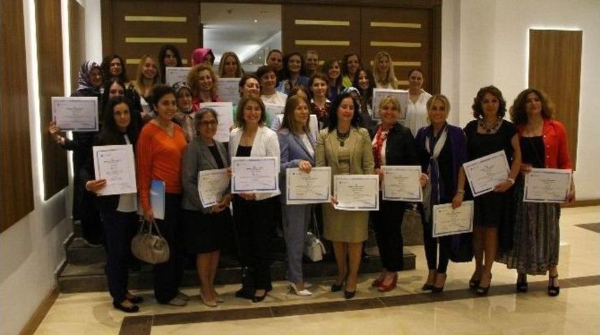 Kadın Girişimci Y&ouml;netici Okulu Sertifika T&ouml;reni