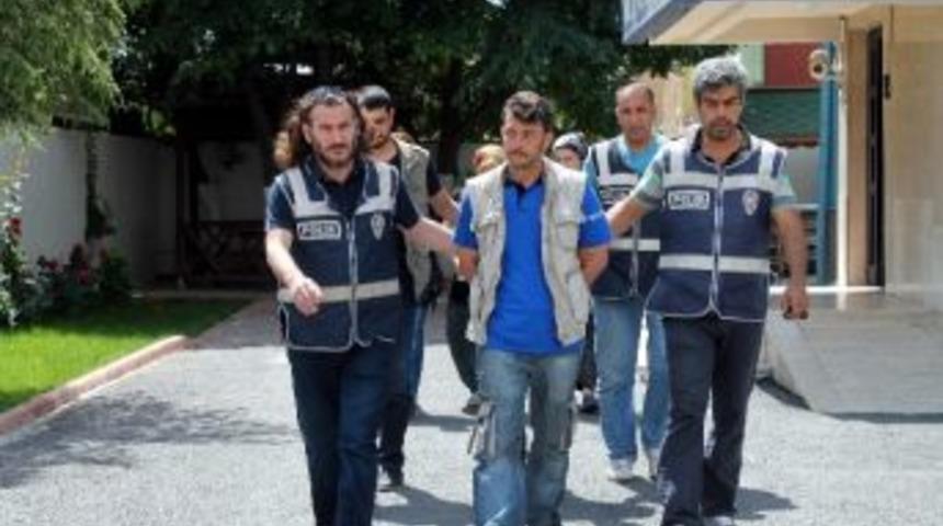 Konya&rsquo;da Şantajcı Ve Gasp&ccedil;ı Karı Kocalar Tutuklandı