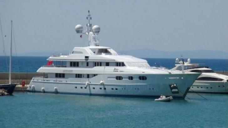 Formula 1'in Patronu, Efes'i Unutamadı G1