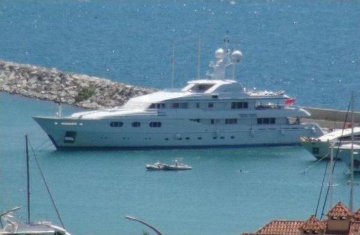 Formula 1'in Patronu, Efes'i Unutamadı G3