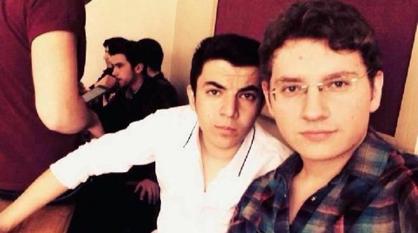 Otomobil Ile Motosiklet &Ccedil;arpıştı: 2 &Ouml;l&uuml;