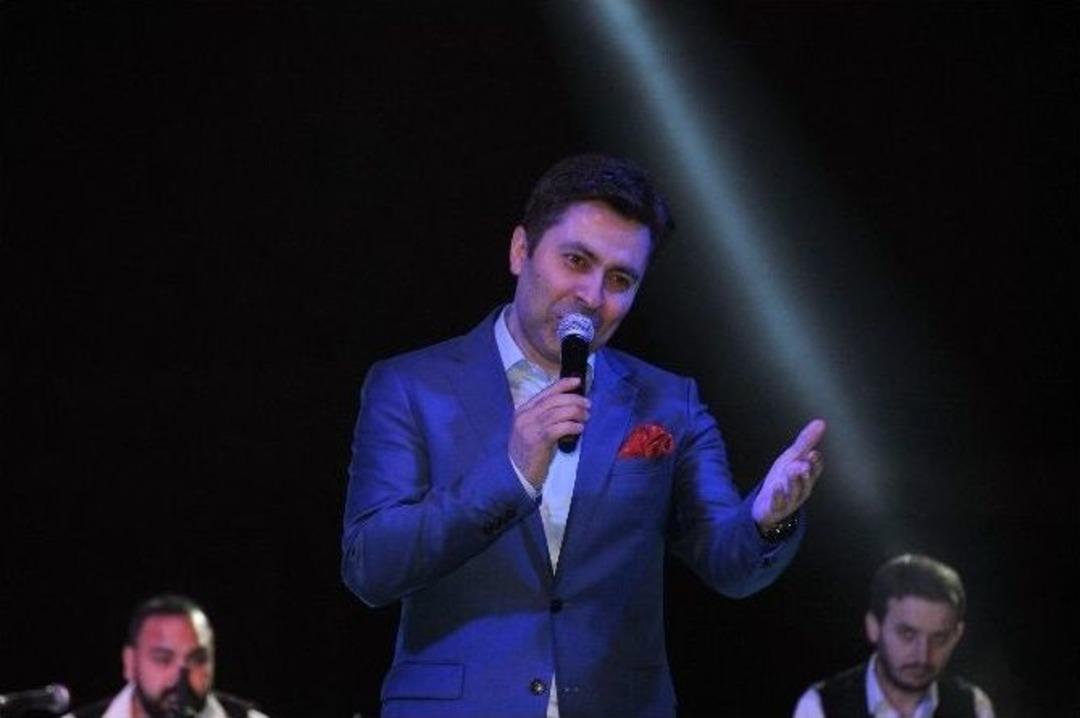 Gaziosmanpaşalılar Abdurrahman &Ouml;n&uuml;l&rsquo;le Buluştu